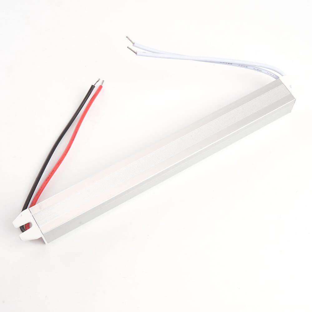 фото блок питания для светодиодной ленты feron lb001 12v 18w ip20 1,5a 48010 | 220svet.ru