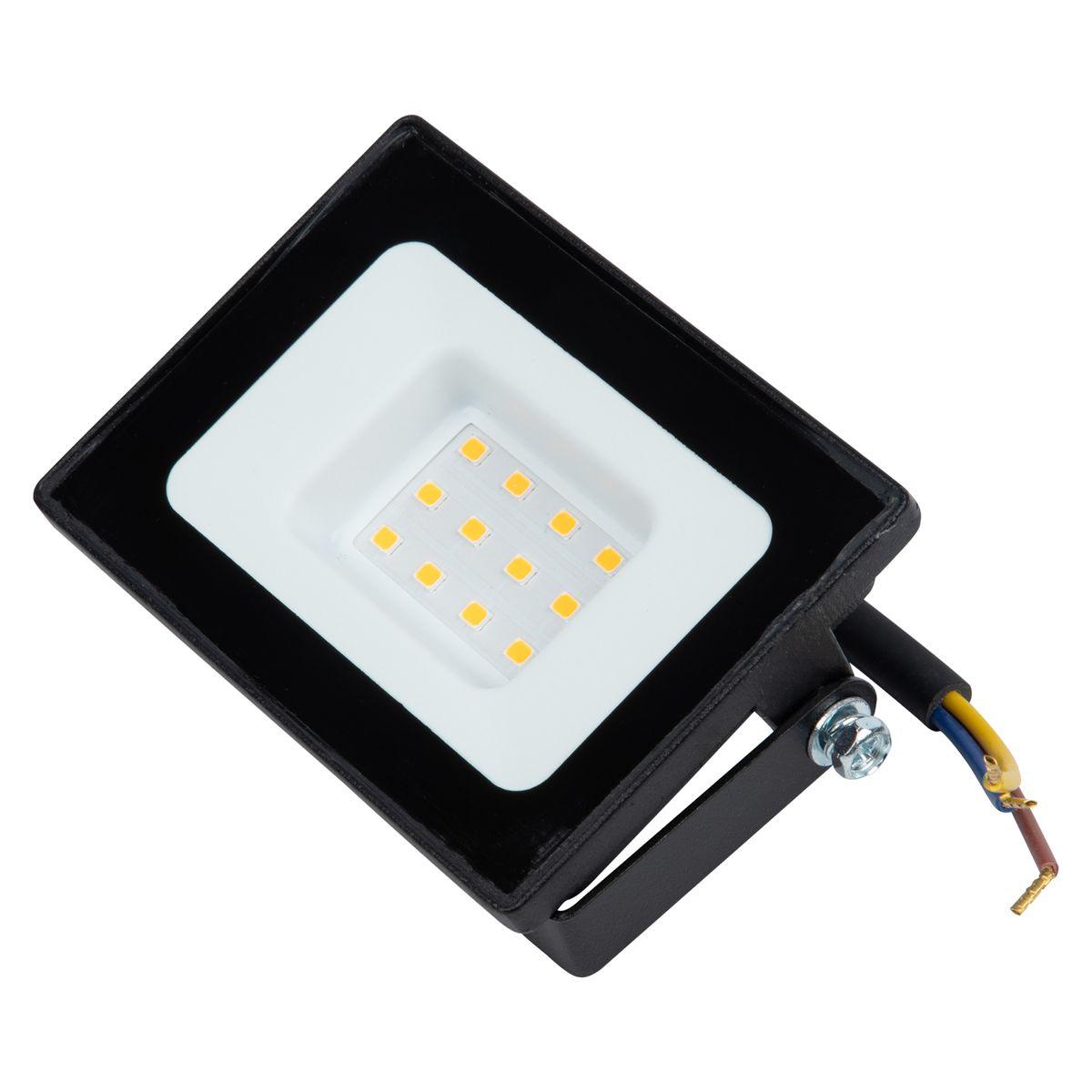 фото прожектор светодиодный volpe ulf-q517 20w/3000k ip65 220-240v black ul-00011633 | 220svet.ru