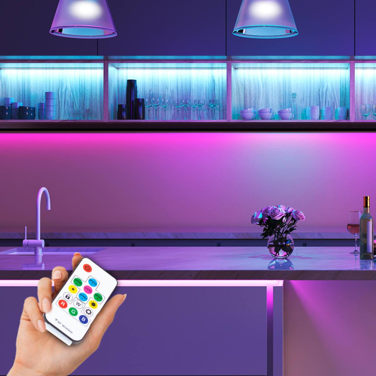 фото комплект адресной светодиодной ленты apeyron 24в 14,4вт/м smd5050 5м 10-96 | 220svet.ru